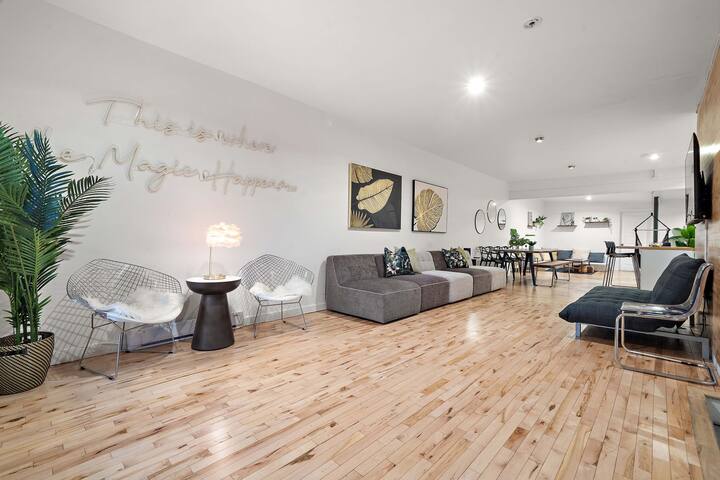 Playful 3BR Oasis for 11 gallery image 2