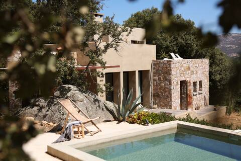 Maison au calme proche de Calvi