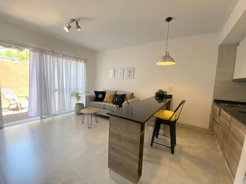 Successful Airbnb property: Cozy apartment Ground floor garage 300 MB Wi-Fi, special offer in Ciudad De Mendoza