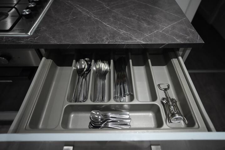 Your Manga House Near CO-OP LIVE Ethihad gallery image 5