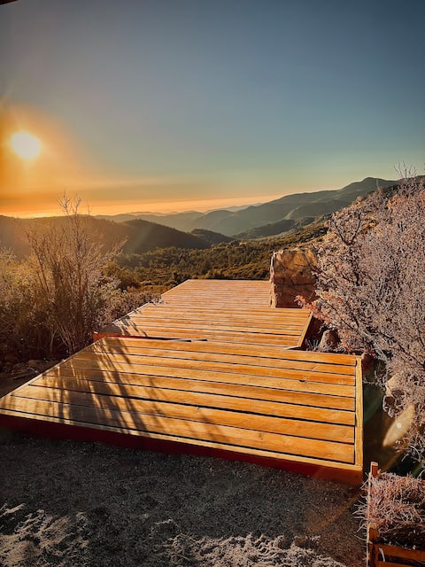 The stars and the best sunset in the Sierra