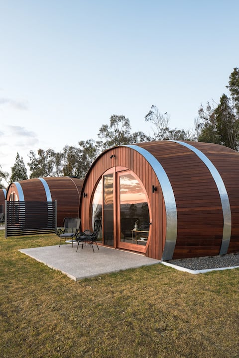 Sleep in a Giant Wine Barrel – Saperavi