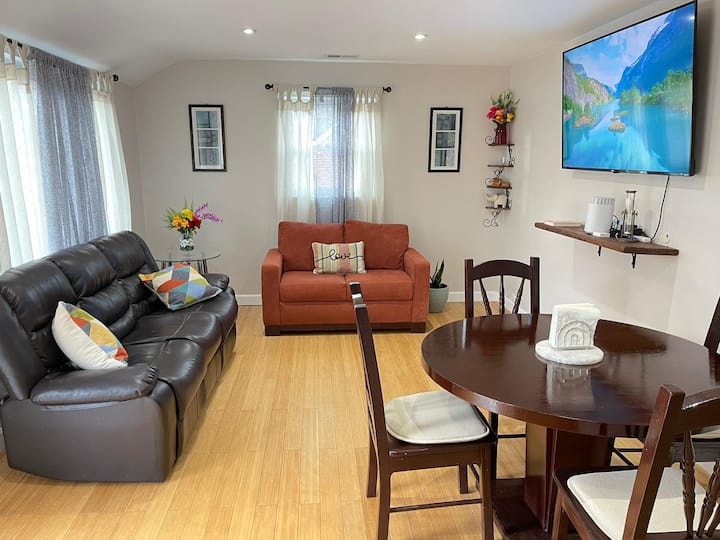 New| Cozy House Near Metro & Washdc| Ample Parking - Rockville, MD