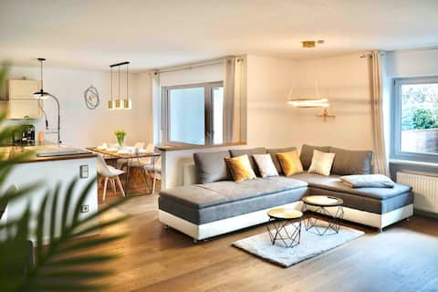 130m2 Loft - Balcony/Netflix/Badewanne/Kaffee