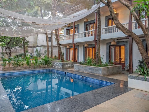 Morjim Beach+pool luxury villa