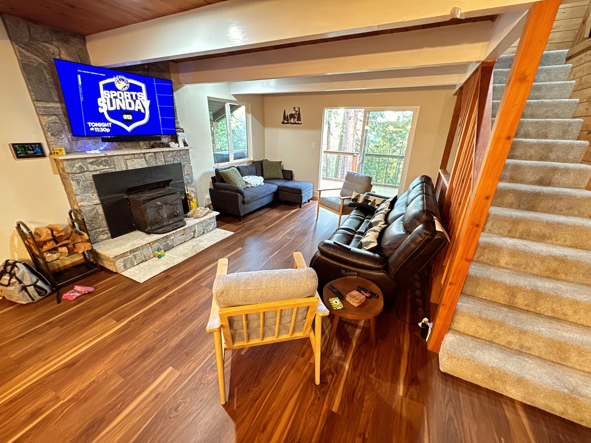 Top Airbnb: FGfamily Cabin - Brand New Master Bathroom in Arnold