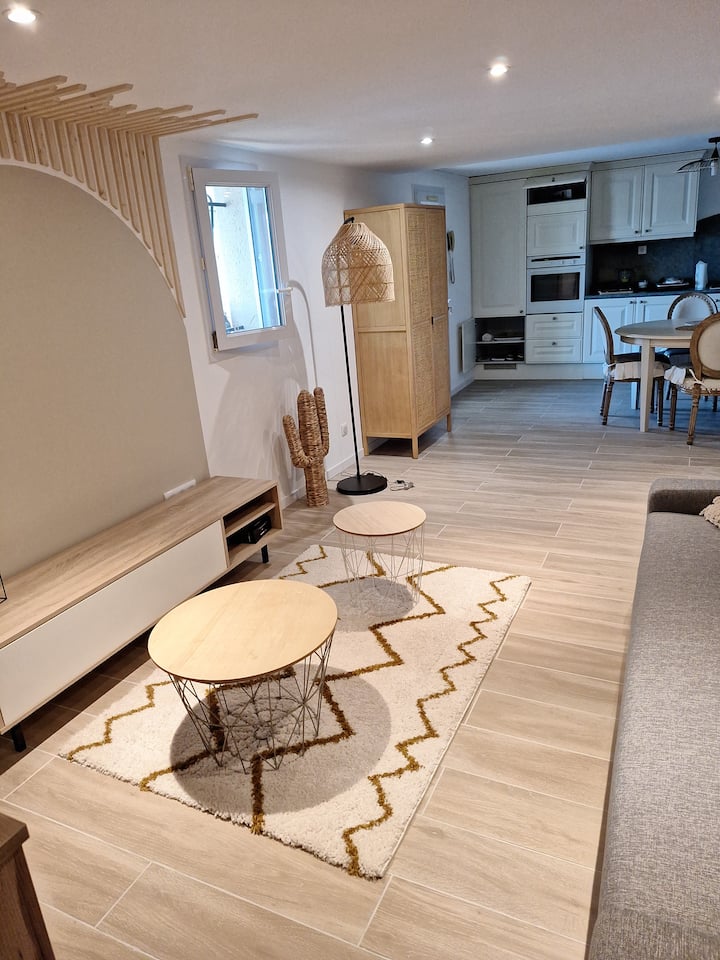 Picha ya Mbali na Sarlat 1