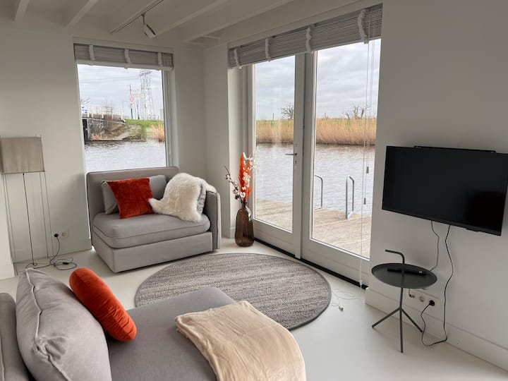 Luxe Cottage Aan Het Water Met Uniek Uitzicht - Volendam