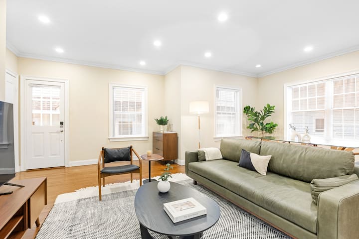 Turnkey Home In Downtown Rye - White Plains, NY