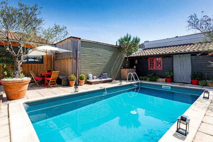 Grande maison piscine 3 chambres proche du centre gallery image 5