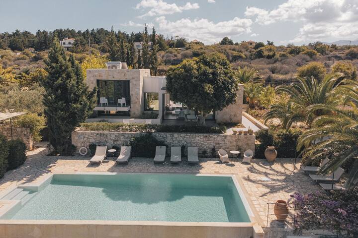 Estate The 5 Seasons | Villa “Mad about White”