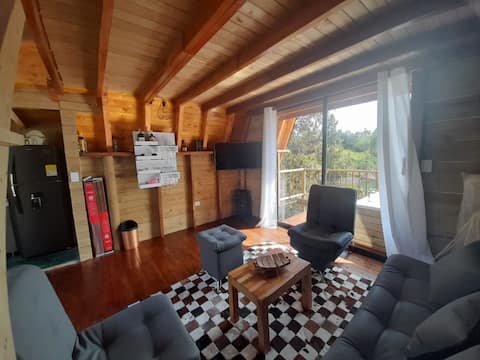Popular Airbnb listing: Dulce Luna Country Paradise in Guatapé