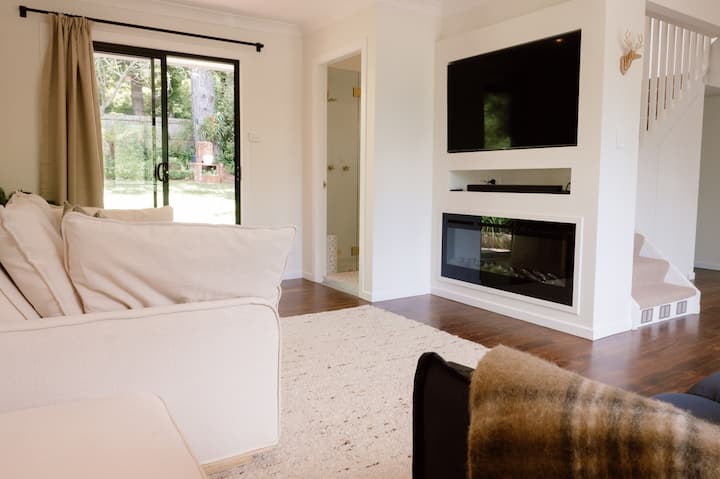 Basecamp Lodge: Leura, Blue Mountains - Blue Mountains