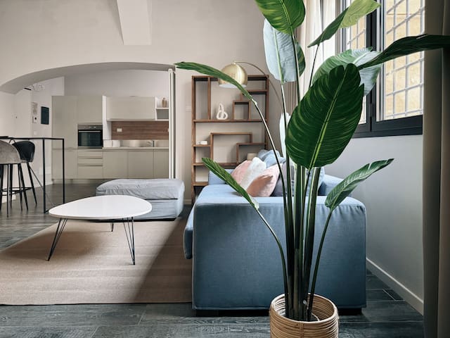 Spazioso Trilocale in Centro Storico gallery image 2