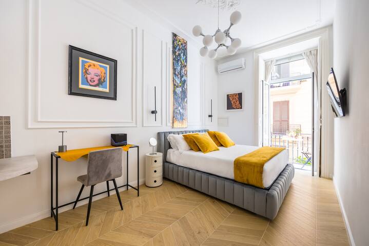 ArtNap Boutique – Chiaia sul Mare-Centro-metro2min gallery image 2