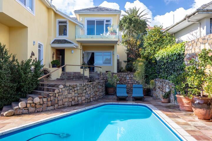 Villa du Cap gallery image 2