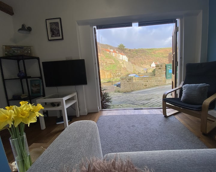 The Boiling House, Beckside - Staithes