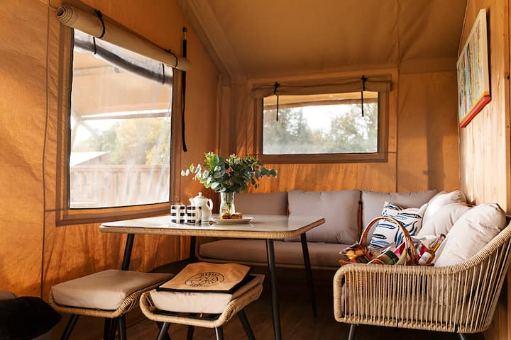 Pyefleet - Safari Tent - West Mersea