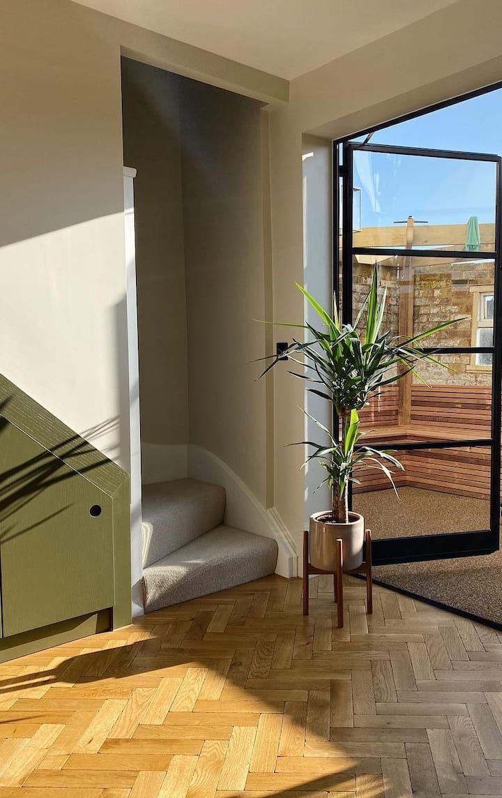 Upscale Bright Boutique Cottage Central St Albans - 哈彭登