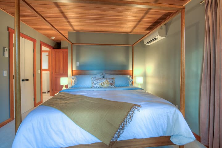 Primary bedroom -  king bed.