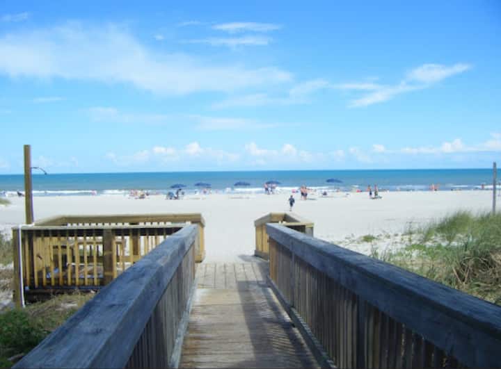 1 Bedroom Beachfront Condo, March 21-28, 2026 - Cocoa Beach, FL
