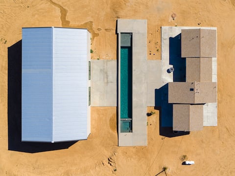 Grow House | remote luxury w/custom pool & spa