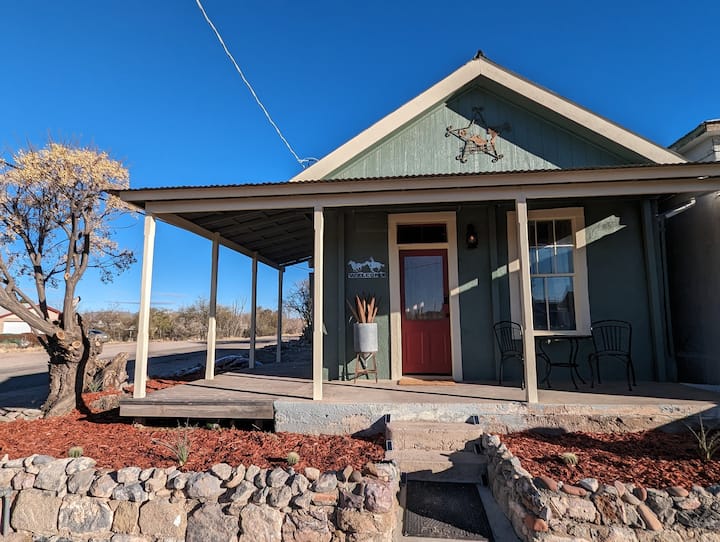 The Vaquero 1885 Houses for Rent in Tombstone, Arizona, United States