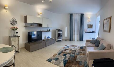 LoMa Apartment