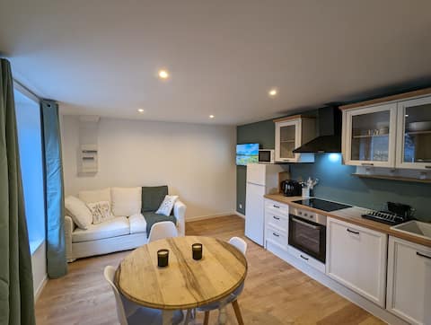 On the road to Chenonceau