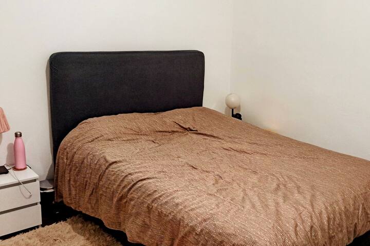 Главна спална соба