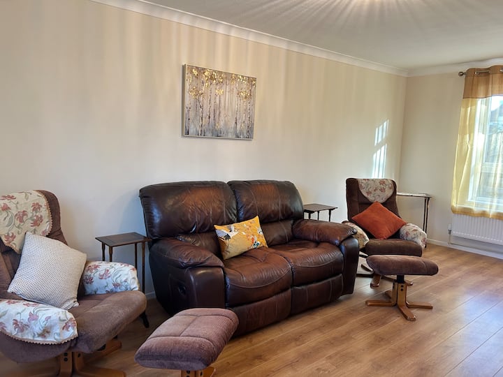 Home In Oxford | Free Parking | Private Garden - Kassam Stadium