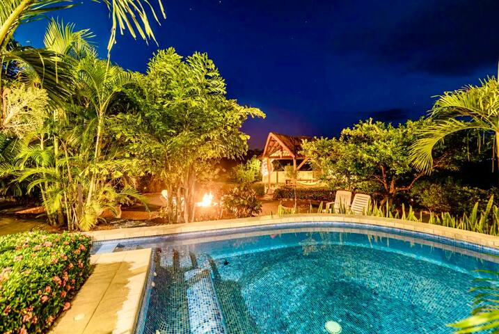 Paradise Found! 4bed,4 bath home