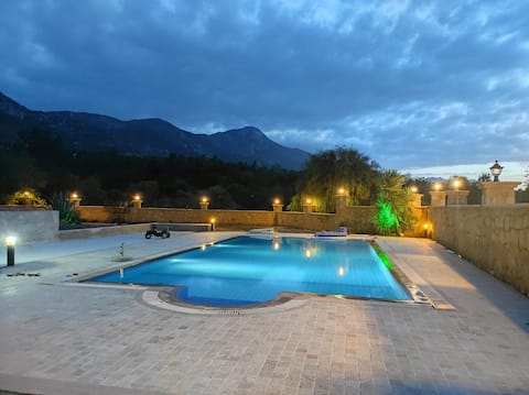 Villa Arazli, Kyrenia Catalkoy, North Cyprus