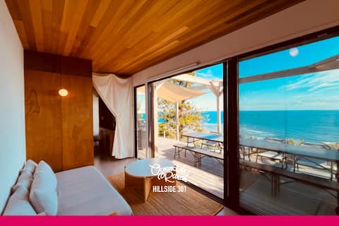 [Hillside 301] Ocean Front Superior Room (Sauna Available for 1650 Yen/Person)