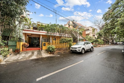 Vintage Haven Spacez Luxury Villa in Indiranagar