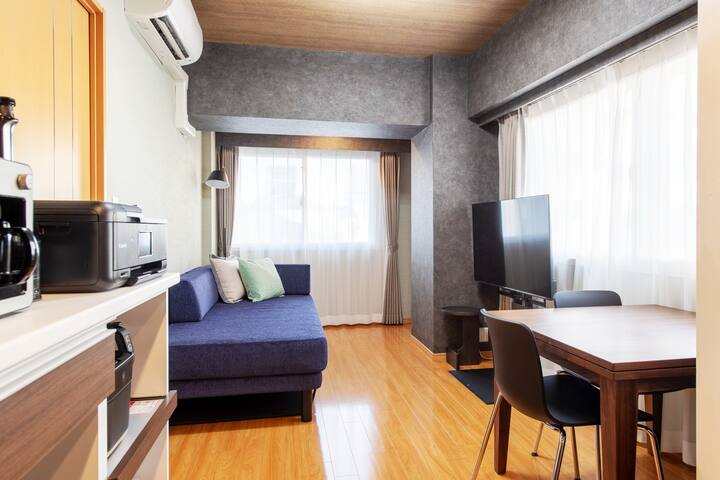 Downtown.Unforgettable journey#604 gallery image 2