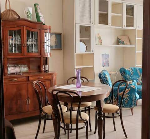 Top Airbnb: City center, close to the beach, parking, wi-fi in Pescara