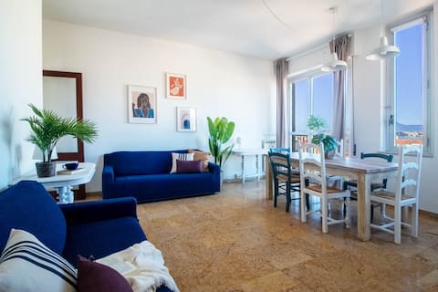 Successful Airbnb property: Lady Blue Apartment - in centro in Lavagna