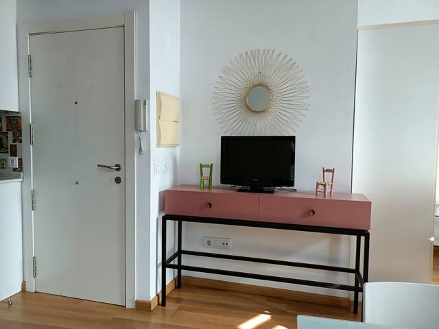 SingularStays managed Airbnb listing 3
