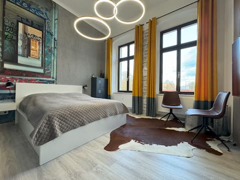 Design Apartment III - 35 sqm border Altstadt Park