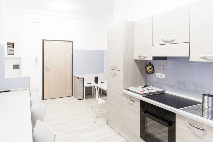 IN FIERA 14 di fronte alla fiera di Bologna gallery image 4