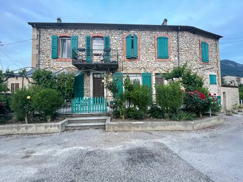 Holiday home for 6 people