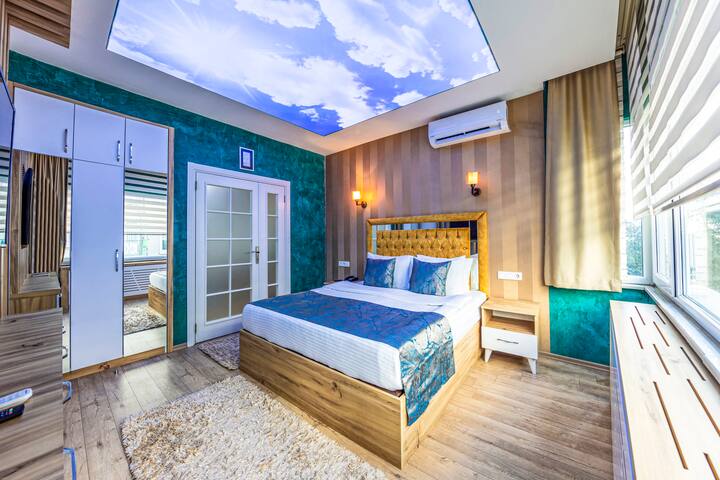 Modern 3+1 Family Suite at The Center of Sisli gallery image 3