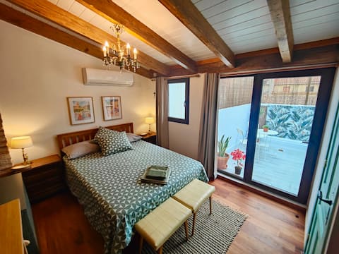 Anuncio de Airbnb popular: Duplex in Cabañal, Valencia, near the sea. en Poblats Marítims