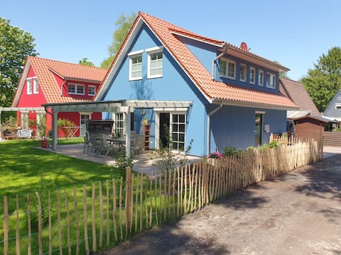 ~ Color Magic Blue in Conneforde ~ with sauna
