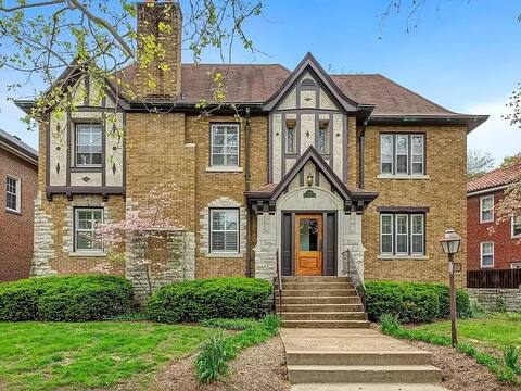 Gorgeous Duplex with pool