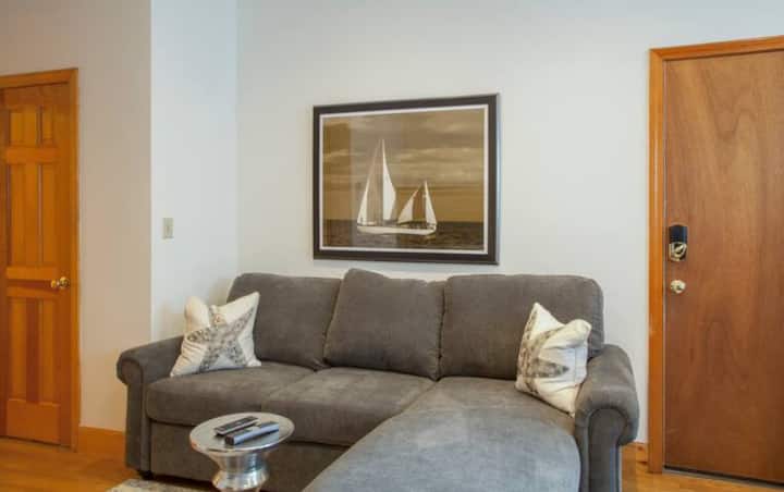 Spacious North End 1 Br | 1ba - Winthrop, MA