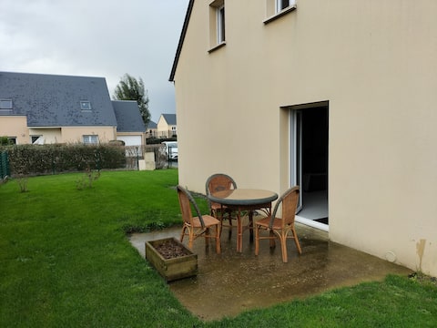House 5 people-Bayeux-Normandy