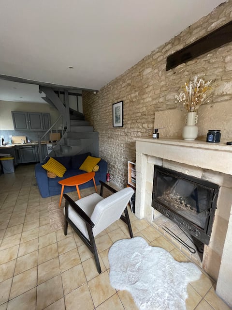 Top performing Airbnb: "La Petite Maison" – Townhouse – Sword Beach in Hermanville Sur Mer