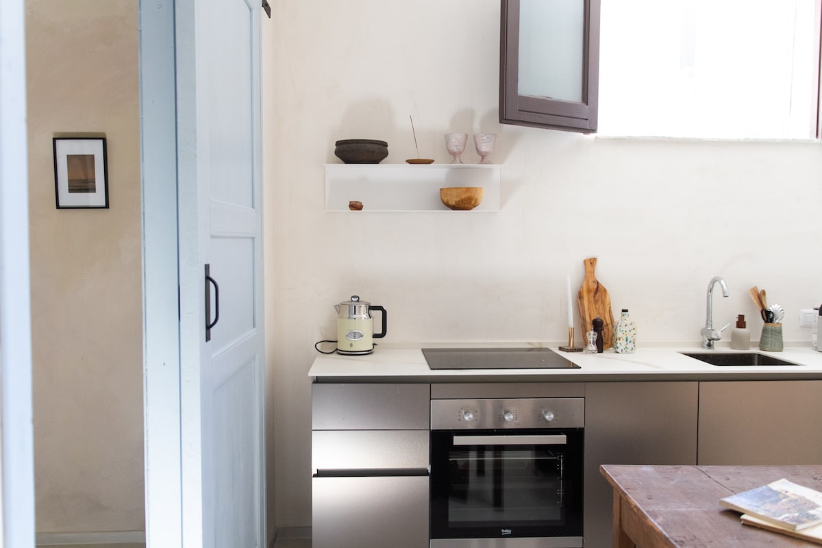 Successful Airbnb property: Brand new getaway with breathtaking sea view in Sciacca